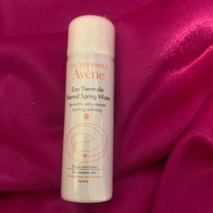 Avene Thermal spraying water in sealed package made by Vancouver dermato…